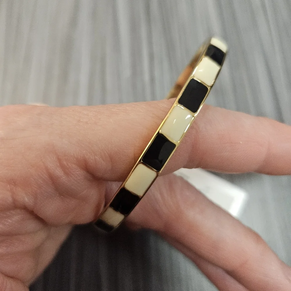 NWT Kate Spade ♠️ Bow Bangle From The 2014 'Take A Bow' Collection - Picture 7 of 9